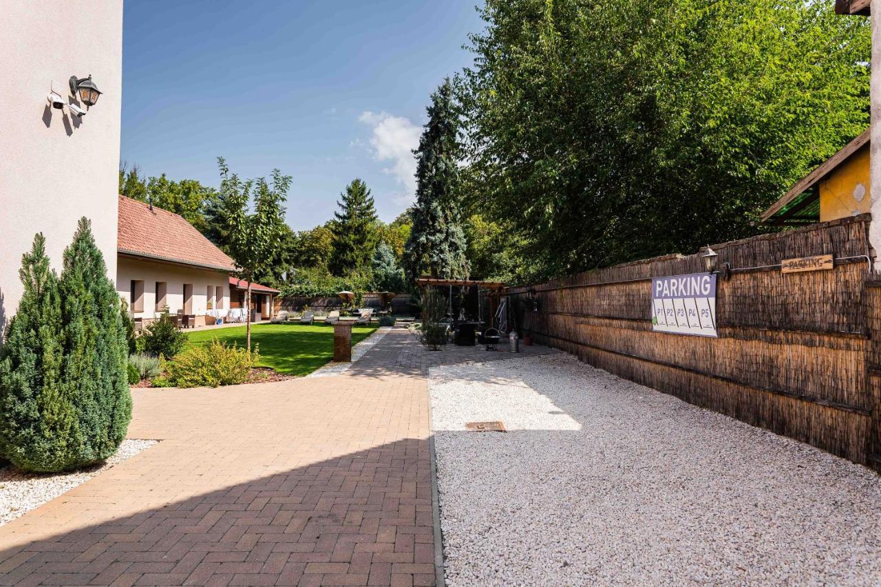 Allium Apartment Makó Εξωτερικό φωτογραφία